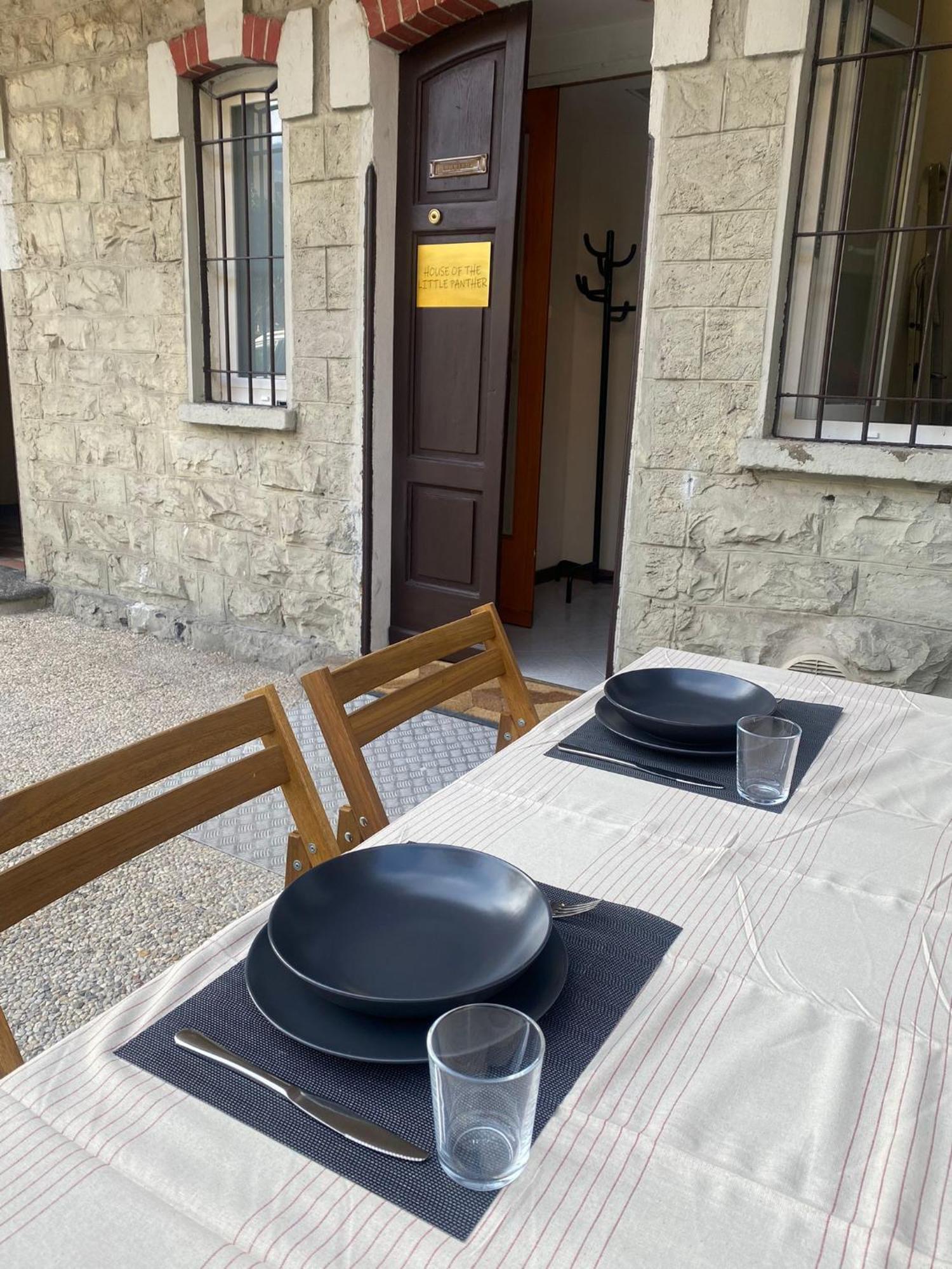 Lake Front Apartments, Lecco Exterior photo